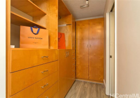3138 Waialae Avenue,Honolulu,Hawaii,96816,2 ベッドルーム ベッドルーム,2 バスルームバスルーム,コンド / タウンハウス,Waialae,11,18381877