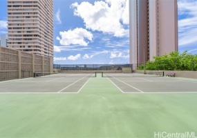 2499 Kapiolani Boulevard,Honolulu,Hawaii,96826,2 ベッドルーム ベッドルーム,2 バスルームバスルーム,コンド / タウンハウス,Kapiolani,11,18381907