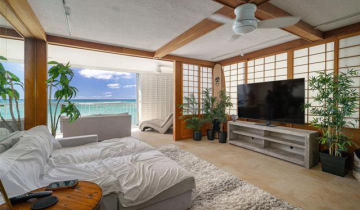 2801 Coconut Avenue,Honolulu,Hawaii,96815,2 Bedrooms Bedrooms,2 BathroomsBathrooms,Condo/Townhouse,Coconut,1,18382245