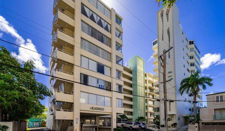 2801 Coconut Avenue,Honolulu,Hawaii,96815,2 Bedrooms Bedrooms,2 BathroomsBathrooms,Condo/Townhouse,Coconut,1,18382245