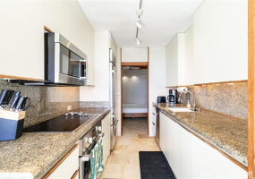 2801 Coconut Avenue,Honolulu,Hawaii,96815,2 Bedrooms Bedrooms,2 BathroomsBathrooms,Condo/Townhouse,Coconut,1,18382245