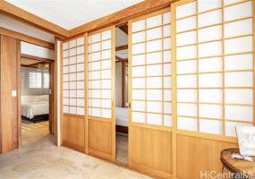 2801 Coconut Avenue,Honolulu,Hawaii,96815,2 Bedrooms Bedrooms,2 BathroomsBathrooms,Condo/Townhouse,Coconut,1,18382245