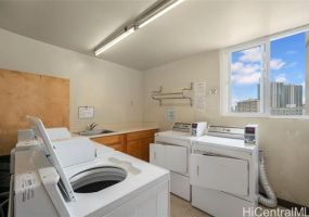 1655 Makaloa Street,Honolulu,Hawaii,96814,1 ベッドルーム ベッドルーム,1 バスルームバスルーム,コンド / タウンハウス,Makaloa,15,18829711