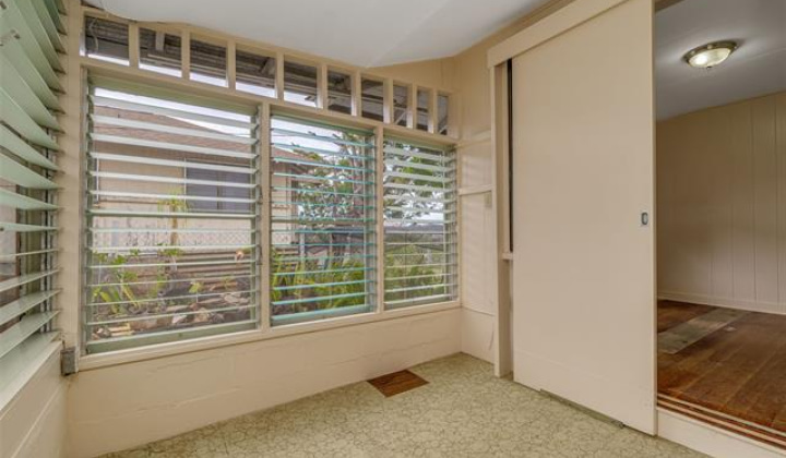 1045 4th Avenue,Honolulu,Hawaii,96816,3 ベッドルーム ベッドルーム,1 バスルームバスルーム,一戸建て,4th,18382306