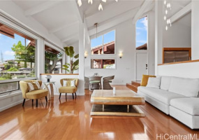 1735 Laukahi Street,Honolulu,Hawaii,96821,4 Bedrooms Bedrooms,3 BathroomsBathrooms,Single family,Laukahi,18382343
