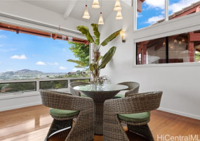 1735 Laukahi Street,Honolulu,Hawaii,96821,4 Bedrooms Bedrooms,3 BathroomsBathrooms,Single family,Laukahi,18382343
