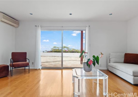 1735 Laukahi Street,Honolulu,Hawaii,96821,4 Bedrooms Bedrooms,3 BathroomsBathrooms,Single family,Laukahi,18382343