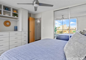 555 大学 Avenue,Honolulu,Hawaii,96826,1 ベッドルーム ベッドルーム,1 バスルームバスルーム,コンド / タウンハウス,University,9,18382347