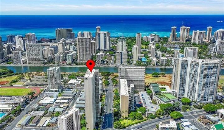 555 大学 Avenue,Honolulu,Hawaii,96826,1 ベッドルーム ベッドルーム,1 バスルームバスルーム,コンド / タウンハウス,University,9,18382347