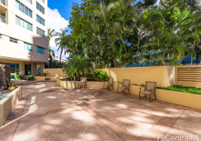 1314 Kalakaua Avenue,Honolulu,Hawaii,96826,2 ベッドルーム ベッドルーム,1 バスルームバスルーム,コンド / タウンハウス,Kalakaua,14,18830332