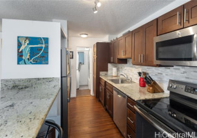 225 Kaiulani Avenue,Honolulu,Hawaii,96815,1 ベッドルーム ベッドルーム,1 バスルームバスルーム,コンド / タウンハウス,Kaiulani,4,18383147