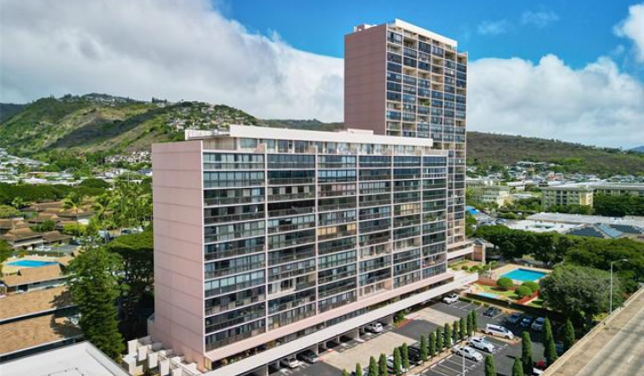 4300 Waialae Avenue,Honolulu,Hawaii,96816,3 ベッドルーム ベッドルーム,2 バスルームバスルーム,コンド / タウンハウス,Waialae,10,18383148