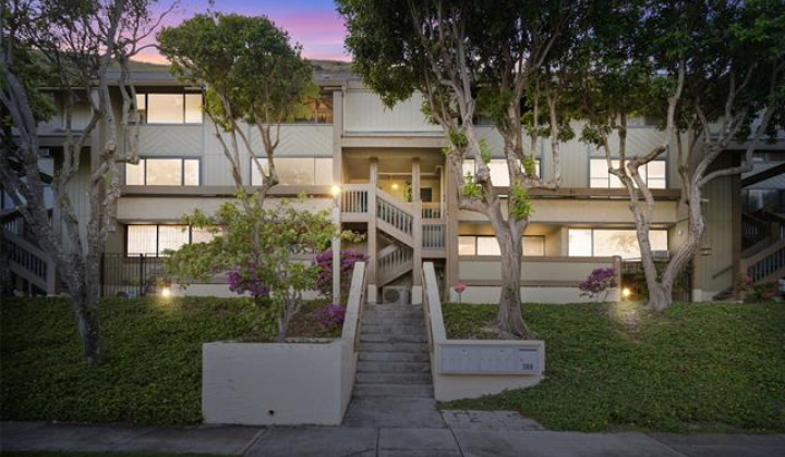380 Kawaihae Street,Honolulu,Hawaii,96825,3 ベッドルーム ベッドルーム,2 バスルームバスルーム,コンド / タウンハウス,Kawaihae,1,18383676