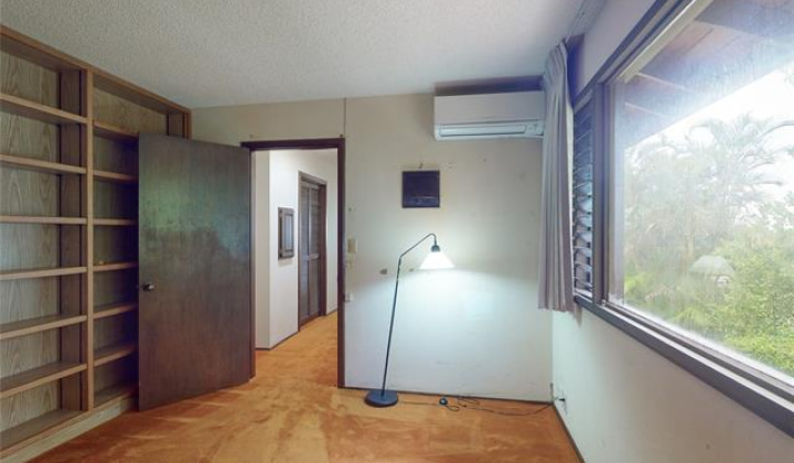 1791 Kumakani Loop,Honolulu,Hawaii,96821,4 Bedrooms Bedrooms,3 BathroomsBathrooms,Single family,Kumakani,18383782