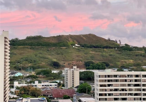 1617 Keeaumoku Street,Honolulu,Hawaii,96822,2 ベッドルーム ベッドルーム,1 バスルームバスルーム,コンド / タウンハウス,Keeaumoku,17,18383906