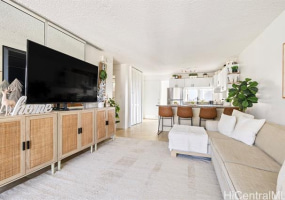 1617 Keeaumoku Street,Honolulu,Hawaii,96822,2 ベッドルーム ベッドルーム,1 バスルームバスルーム,コンド / タウンハウス,Keeaumoku,17,18383906