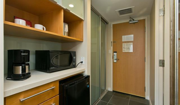410 Atkinson Drive,Honolulu,Hawaii,96814,1 バスルームバスルーム,コンド / タウンハウス,Atkinson,9,18832015