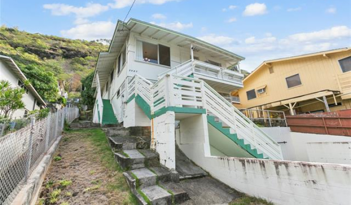 2061 10th Avenue,Honolulu,Hawaii,96816,3 ベッドルーム ベッドルーム,1 バスルームバスルーム,一戸建て,10th,18384061