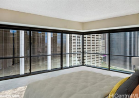 1088 Bishop Street,Honolulu,Hawaii,96813,1 Bedroom Bedrooms,1 BathroomBathrooms,Condo/Townhouse,Bishop,17,18384269