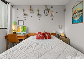 1114 Punahou Street,Honolulu,Hawaii,96826,3 Bedrooms Bedrooms,2 BathroomsBathrooms,Condo/Townhouse,Punahou,4,18979730