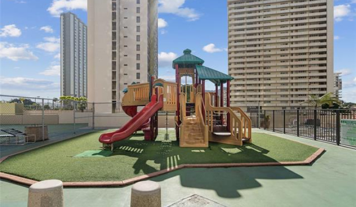 201 Ohua Avenue,Honolulu,Hawaii,96815,1 ベッドルーム ベッドルーム,1 バスルームバスルーム,コンド / タウンハウス,Ohua,32,18385008