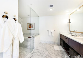 223 Saratoga Road,Honolulu,Hawaii,96815,2 Bedrooms Bedrooms,3 BathroomsBathrooms,Condo/Townhouse,Saratoga,32,18385057