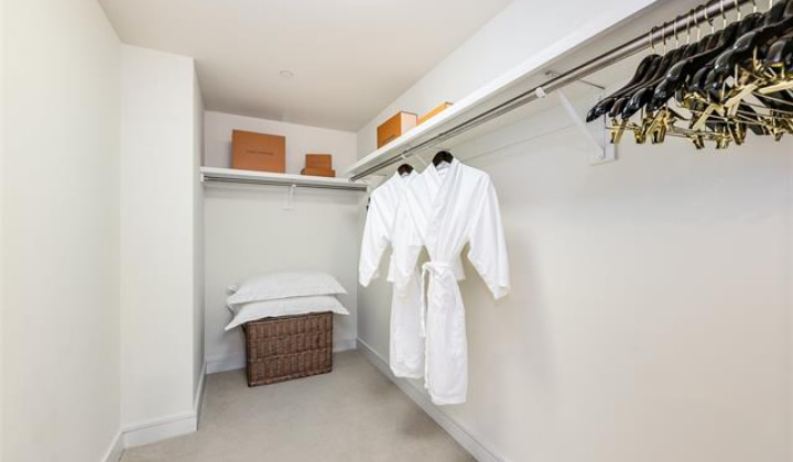 223 Saratoga Road,Honolulu,Hawaii,96815,2 Bedrooms Bedrooms,3 BathroomsBathrooms,Condo/Townhouse,Saratoga,32,18385057