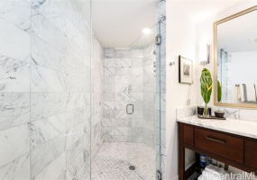 223 Saratoga Road,Honolulu,Hawaii,96815,2 Bedrooms Bedrooms,3 BathroomsBathrooms,Condo/Townhouse,Saratoga,32,18385057