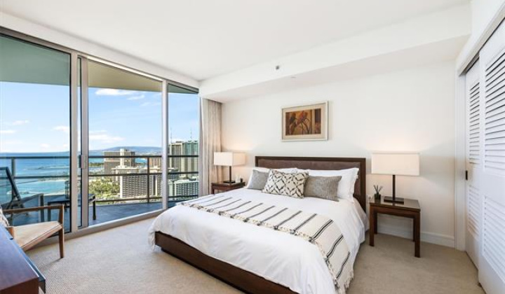 223 Saratoga Road,Honolulu,Hawaii,96815,2 Bedrooms Bedrooms,3 BathroomsBathrooms,Condo/Townhouse,Saratoga,32,18385057