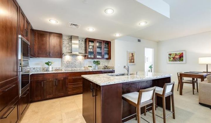 223 Saratoga Road,Honolulu,Hawaii,96815,2 Bedrooms Bedrooms,3 BathroomsBathrooms,Condo/Townhouse,Saratoga,32,18385057