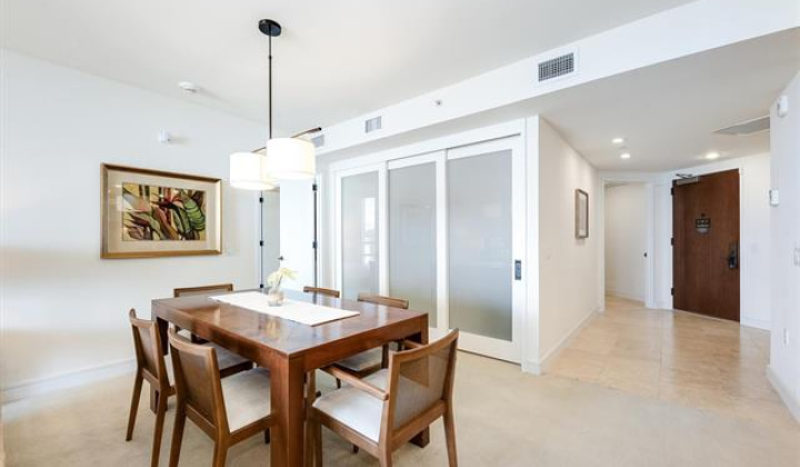 223 Saratoga Road,Honolulu,Hawaii,96815,2 Bedrooms Bedrooms,3 BathroomsBathrooms,Condo/Townhouse,Saratoga,32,18385057