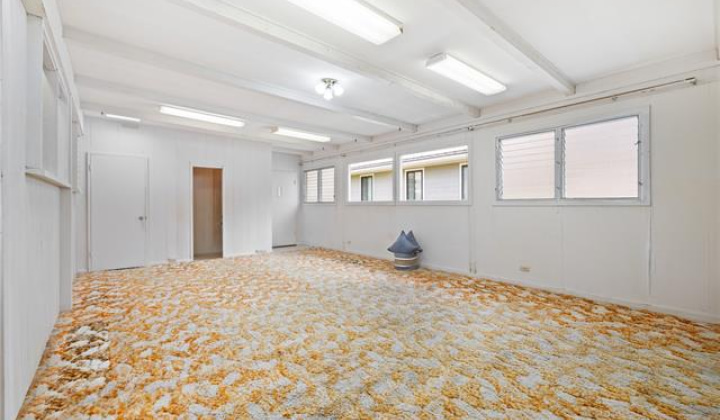3556 Nipo Street,Honolulu,Hawaii,96822,3 Bedrooms Bedrooms,2 BathroomsBathrooms,Single family,Nipo,18385074
