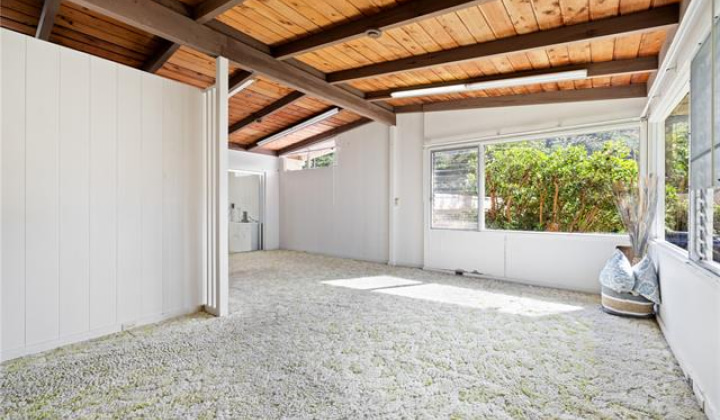 3556 Nipo Street,Honolulu,Hawaii,96822,3 Bedrooms Bedrooms,2 BathroomsBathrooms,Single family,Nipo,18385074