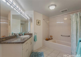 1020 Spencer Street,Honolulu,Hawaii,96822,4 Bedrooms Bedrooms,3 BathroomsBathrooms,Single family,Spencer,18832975