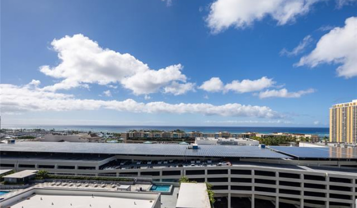 1391 Kapiolani Boulevard,Honolulu,Hawaii,96814,3 Bedrooms Bedrooms,2 BathroomsBathrooms,Condo/Townhouse,Kapiolani,16,18385433