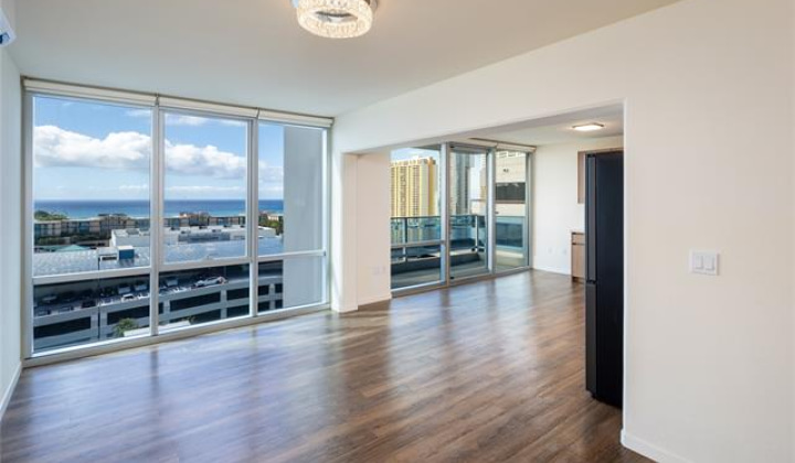 1391 Kapiolani Boulevard,Honolulu,Hawaii,96814,3 Bedrooms Bedrooms,2 BathroomsBathrooms,Condo/Townhouse,Kapiolani,16,18385433