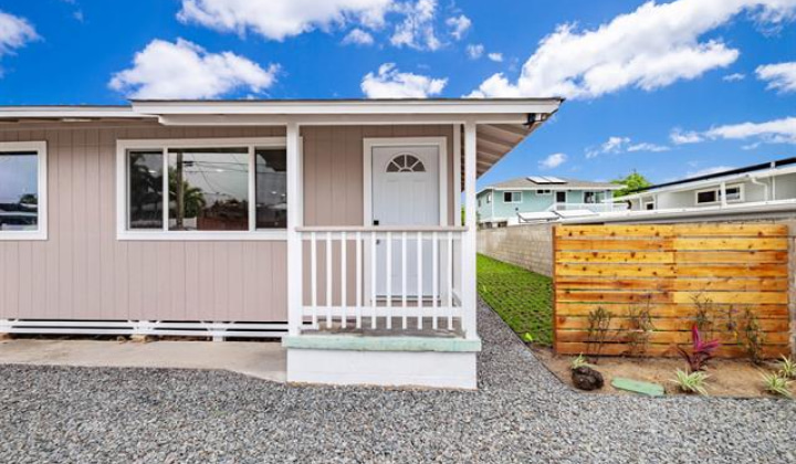 624 Olomana Street,Kailua,Hawaii,96734,4 Bedrooms Bedrooms,2 BathroomsBathrooms,Single family,Olomana,18385461