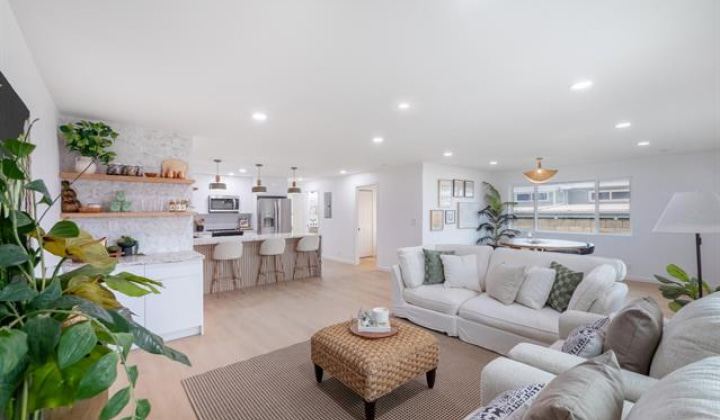 624 Olomana Street,Kailua,Hawaii,96734,4 Bedrooms Bedrooms,2 BathroomsBathrooms,Single family,Olomana,18385461