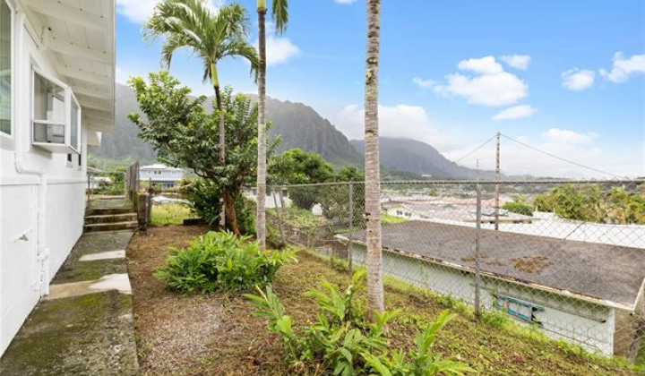 45-561 Mahinui Road,Kaneohe,Hawaii,96744,4 Bedrooms Bedrooms,3 BathroomsBathrooms,Single family,Mahinui,18385474