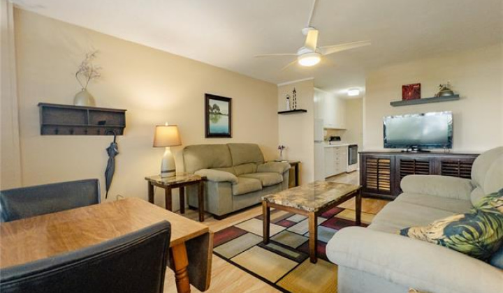 425 Ena Road,Honolulu,Hawaii,96815,1 ベッドルーム ベッドルーム,1 バスルームバスルーム,コンド / タウンハウス,Ena,6,18385506