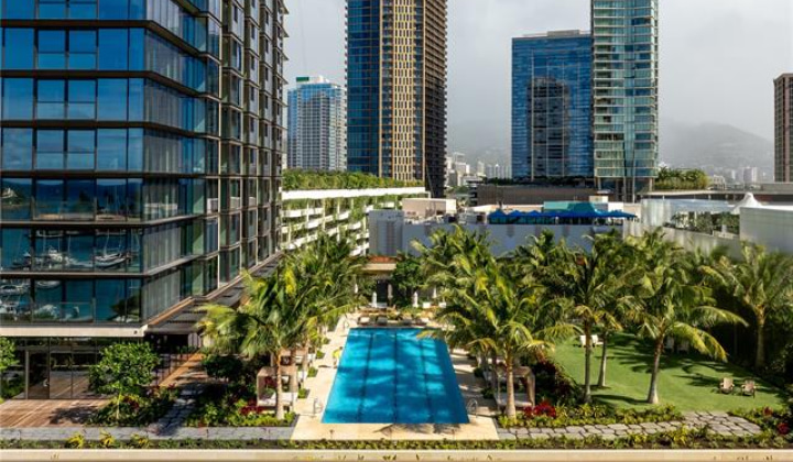 1100 Ala Moana Boulevard,Honolulu,Hawaii,96814,2 Bedrooms Bedrooms,2 BathroomsBathrooms,Condo/Townhouse,Ala Moana,13,18385560