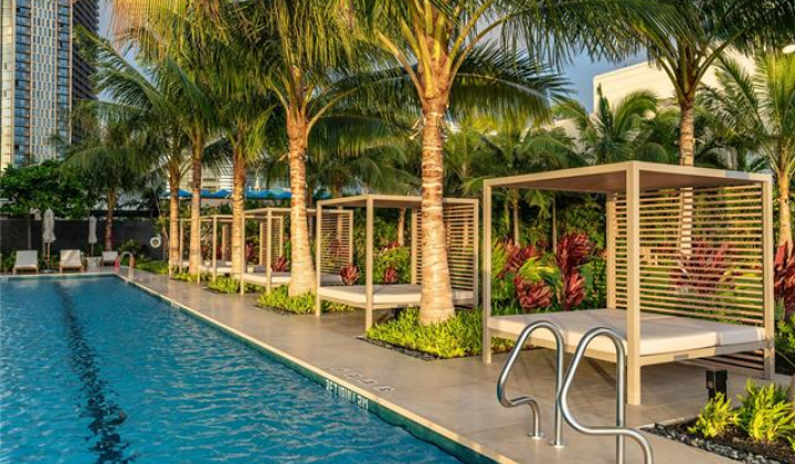 1100 Ala Moana Boulevard,Honolulu,Hawaii,96814,2 Bedrooms Bedrooms,2 BathroomsBathrooms,Condo/Townhouse,Ala Moana,13,18385560