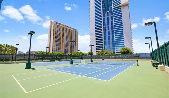1177 Queen Street,Honolulu,Hawaii,96814,2 ベッドルーム ベッドルーム,2 バスルームバスルーム,コンド / タウンハウス,Queen,7,18386191