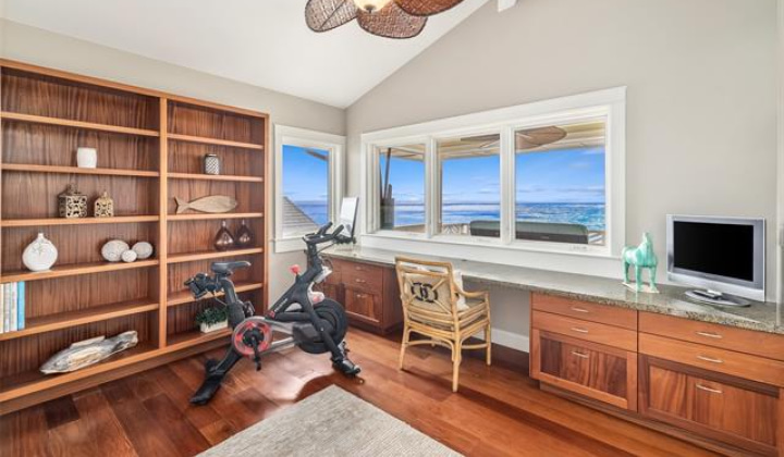 4125 Black Point Road,Honolulu,Hawaii,96816,5 ベッドルーム ベッドルーム,4 バスルームバスルーム,一戸建て,Black Point,18386485