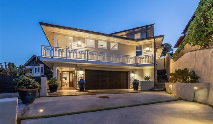 4125 Black Point Road,Honolulu,Hawaii,96816,5 ベッドルーム ベッドルーム,4 バスルームバスルーム,一戸建て,Black Point,18386485