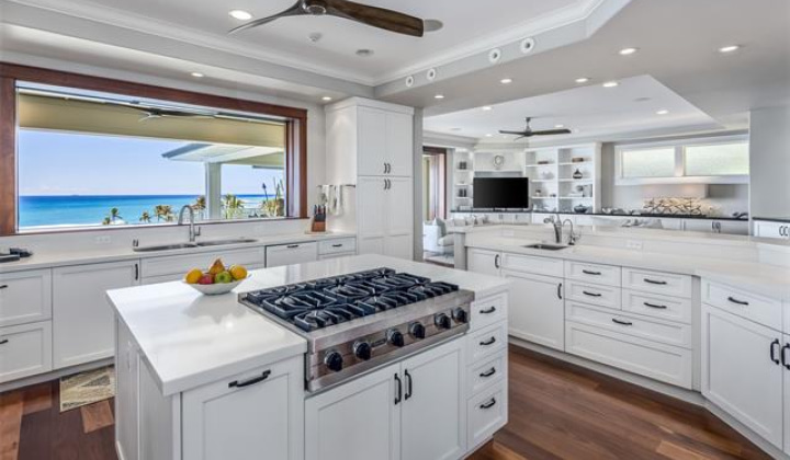 4125 Black Point Road,Honolulu,Hawaii,96816,5 ベッドルーム ベッドルーム,4 バスルームバスルーム,一戸建て,Black Point,18386485