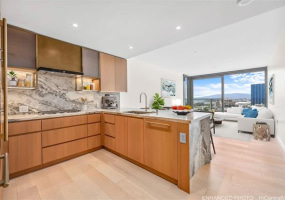 1100 Ala Moana Boulevard,Honolulu,Hawaii,96814,1 Bedroom Bedrooms,1 BathroomBathrooms,Condo/Townhouse,Ala Moana,17,18386586