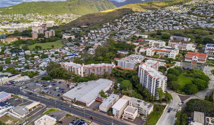 3110 Waialae Avenue,Honolulu,Hawaii,96816,6 ベッドルーム ベッドルーム,4 バスルームバスルーム,一戸建て,Waialae,18386598