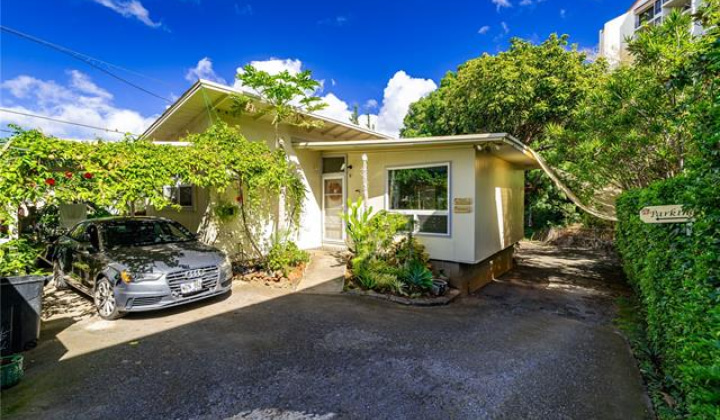 3116 Waialae Avenue,Honolulu,Hawaii,96816,3 Bedrooms Bedrooms,2 BathroomsBathrooms,Single family,Waialae,18386632