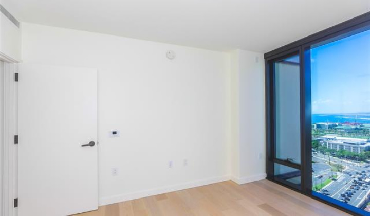 1100 Ala Moana Boulevard,Honolulu,Hawaii,96814,1 Bedroom Bedrooms,1 BathroomBathrooms,Condo/Townhouse,Ala Moana,24,18387521